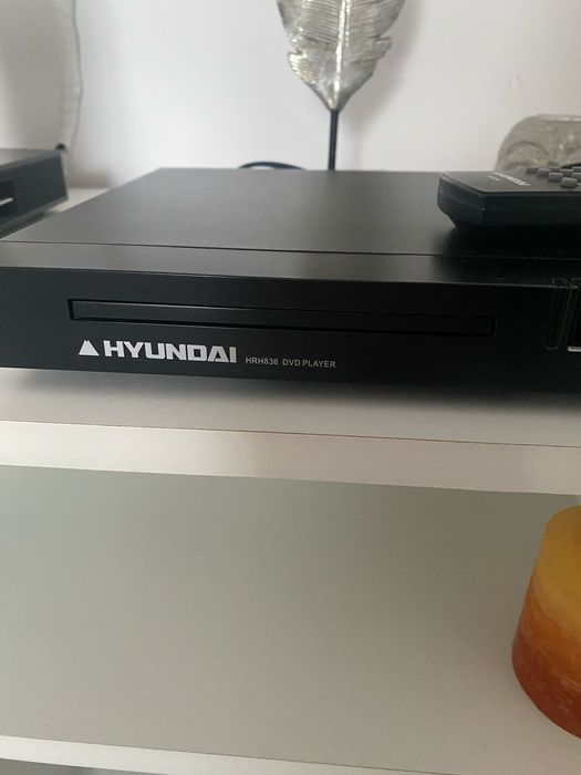 Dvd player hyundai HRH836