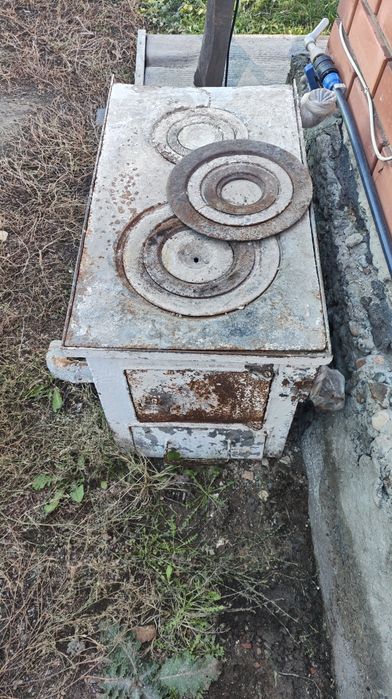 Продам котел на твердом топливе