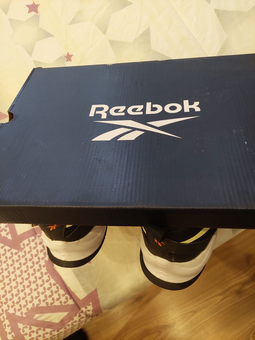 Маратонки Reebok