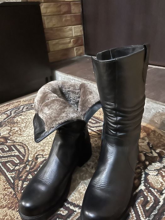 Зимние теплые сапоги с натуральным мехом