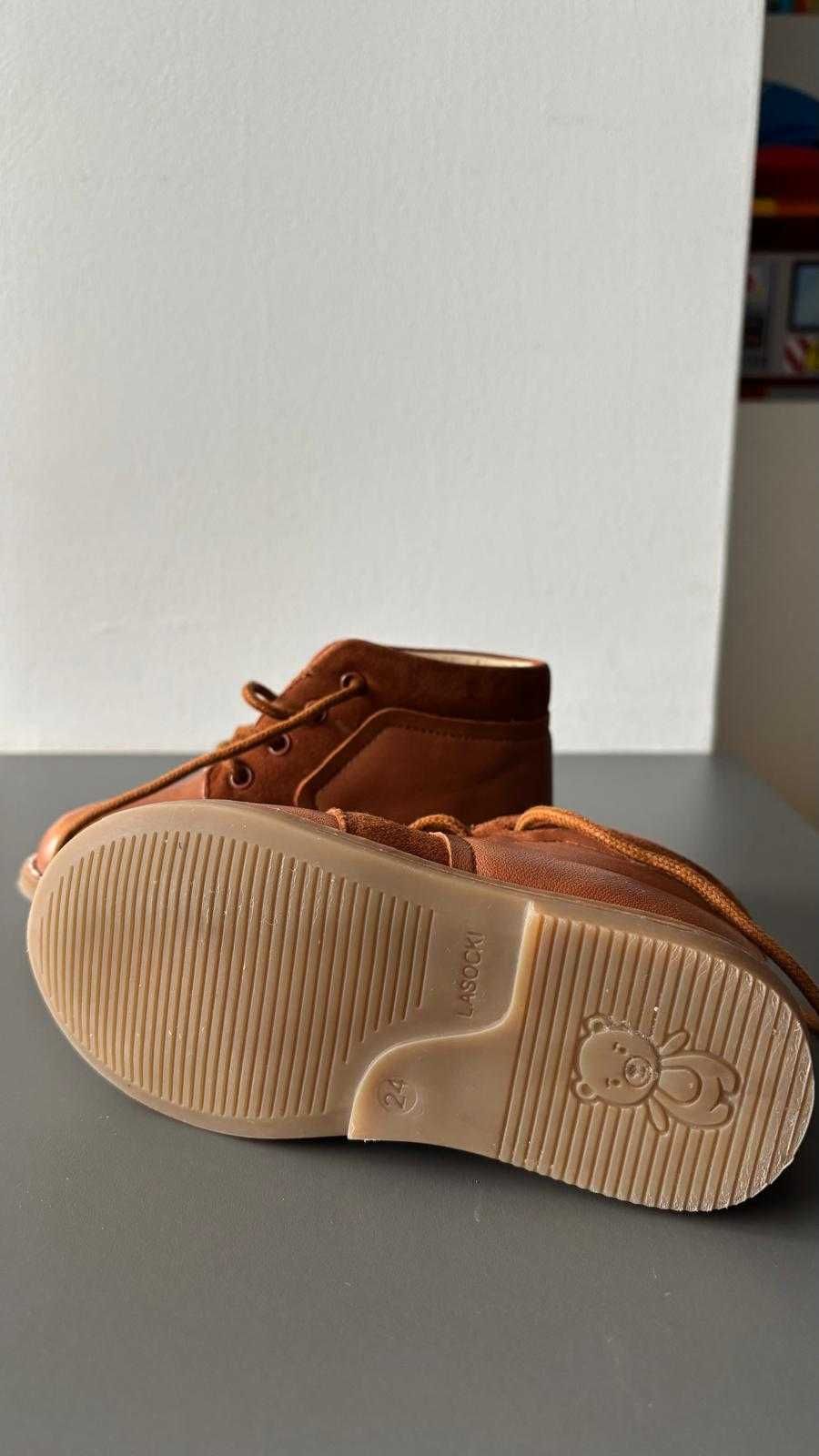 Pantofi închiși Lasocki Kids CREM - Model HAPPY CI12-HAPPY-09