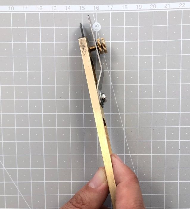 макетен нож с дистанционер за кожа, резец, кожарски, сарашки