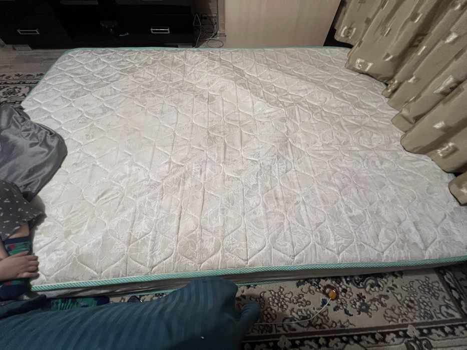 Продам матрац б/у