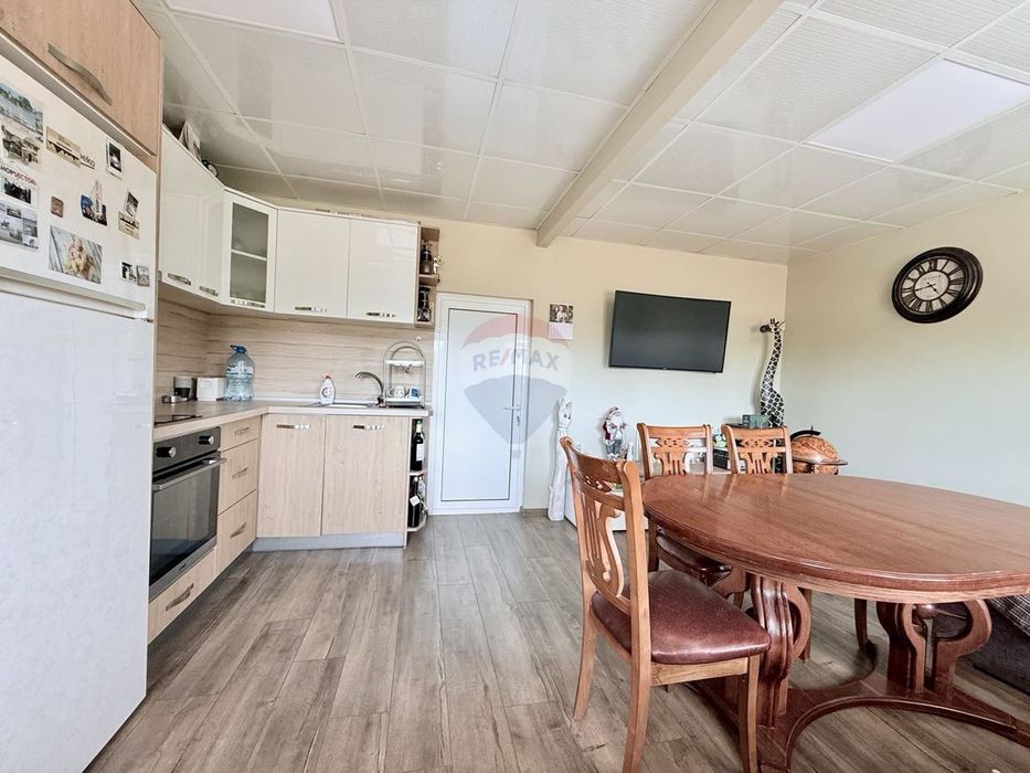 Дава се под наем Къща в с. Соколово, Област Добрич - 80 кв.м за 440 € - Снимка #4