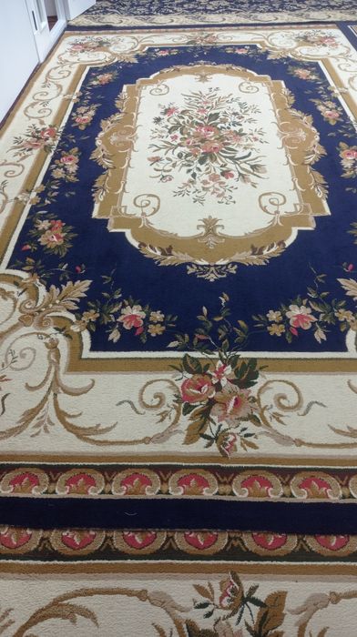 Продаются ковры б/у