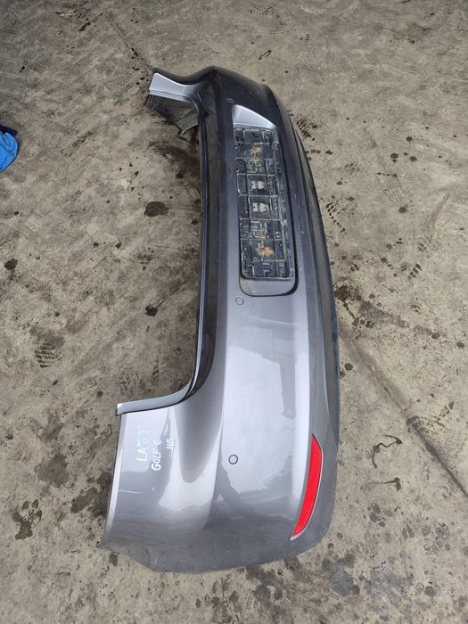 Bara spate vw golf 6 spoiler spate vw golf 6 hatchback an 2011