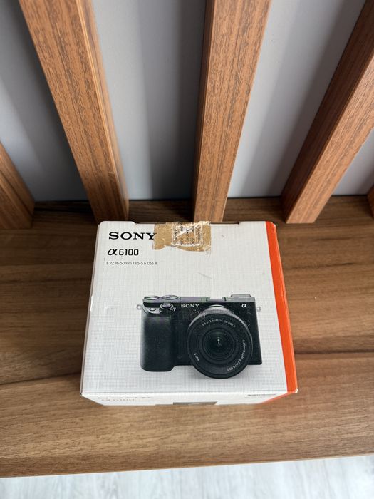 Sony Alpha 6100 E PZ 16-50MM - Nou