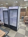 Холодильная витрина витринный холодильник морозильная кондитерская