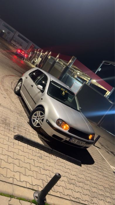 Se vinde golf 4 1.9