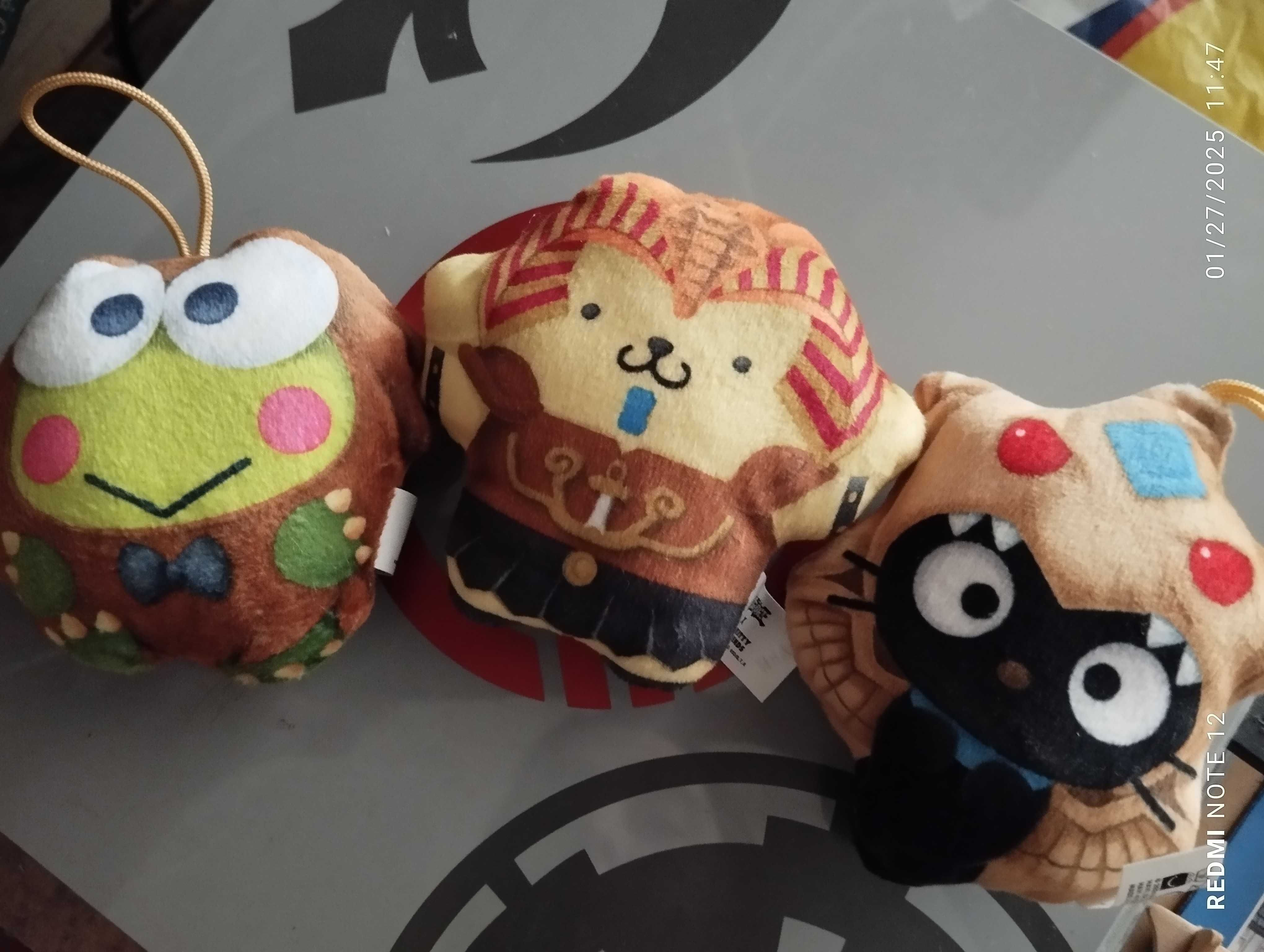 Играчки от поредицата yu gi oh x hello kitty от happy meal McDonald's