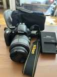 Nikon D3100 DSLR + husa