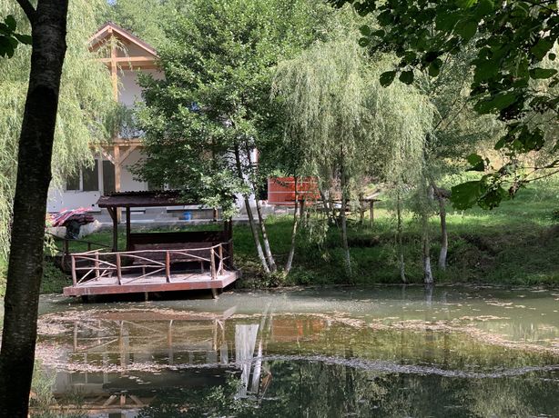 Inchiriez vila Lac din Resortul Codrii Vlasinului
