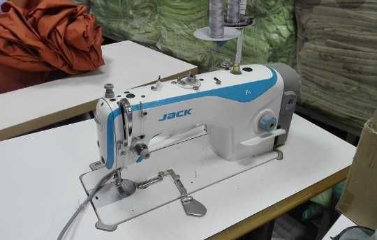 Швейная машинка jack 4