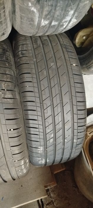 Резина б/у 215/55/17 перегон с Треккера