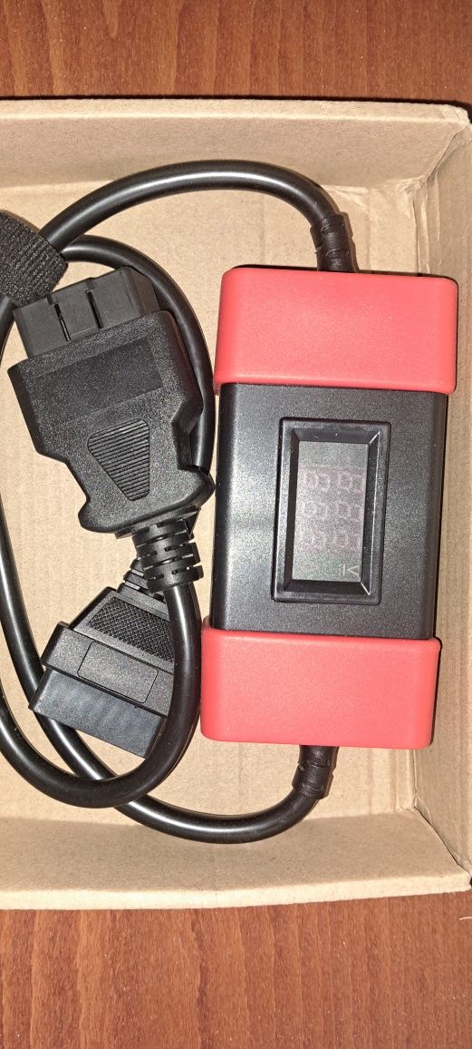 OBD2 24/12V камиони, леки, електрически коли и мотори