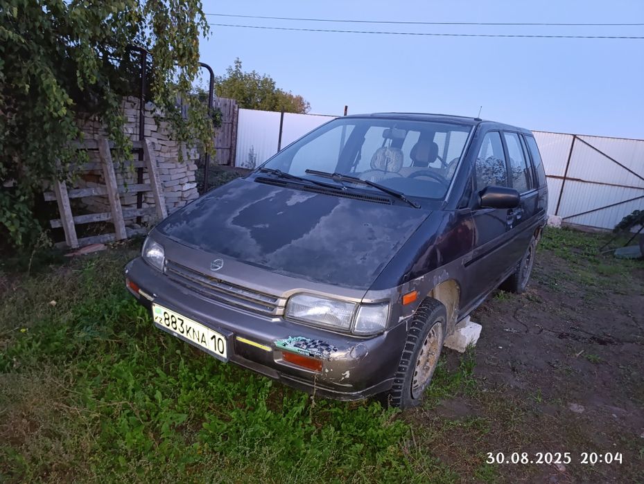 Ниссан Прерия 94г.