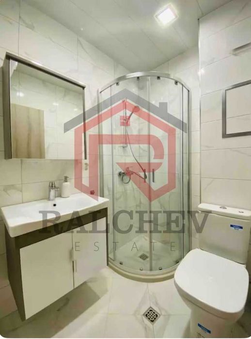 Дава се под наем Двустаен апартамент в Варна, Победа - 65 кв.м за 612 € - Снимка #4