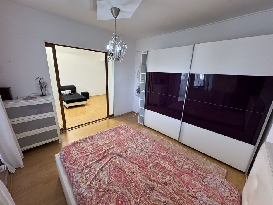 DIRECT PROPRIETAR inchiriere ap.4 camere