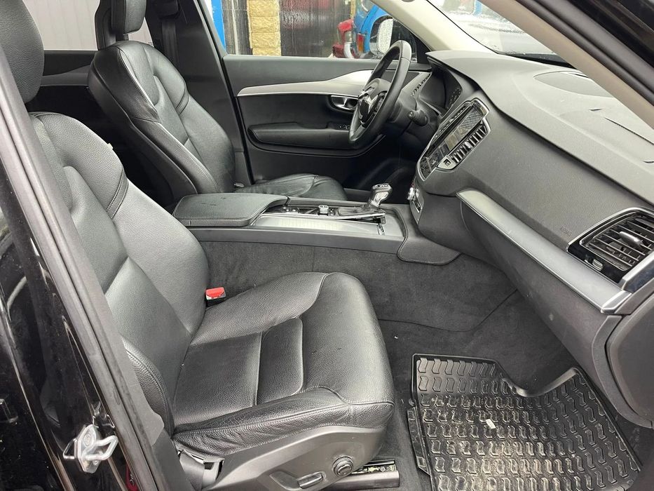 Dezmembrez VOLVO Xc90 II Model 2015-2021 Diesel 2.0 d