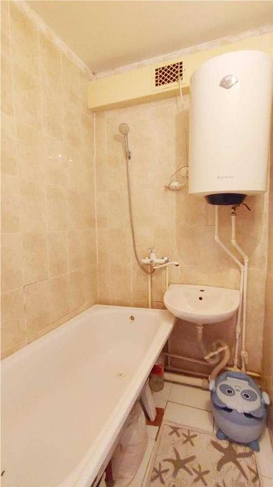 *Продам 2 комн квартиру 19 мкр-н. Помощь в ипотеке ТОРГ