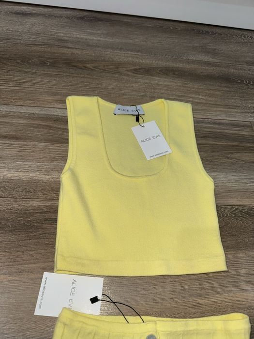 Alice Evis butter yellow пола и топ
