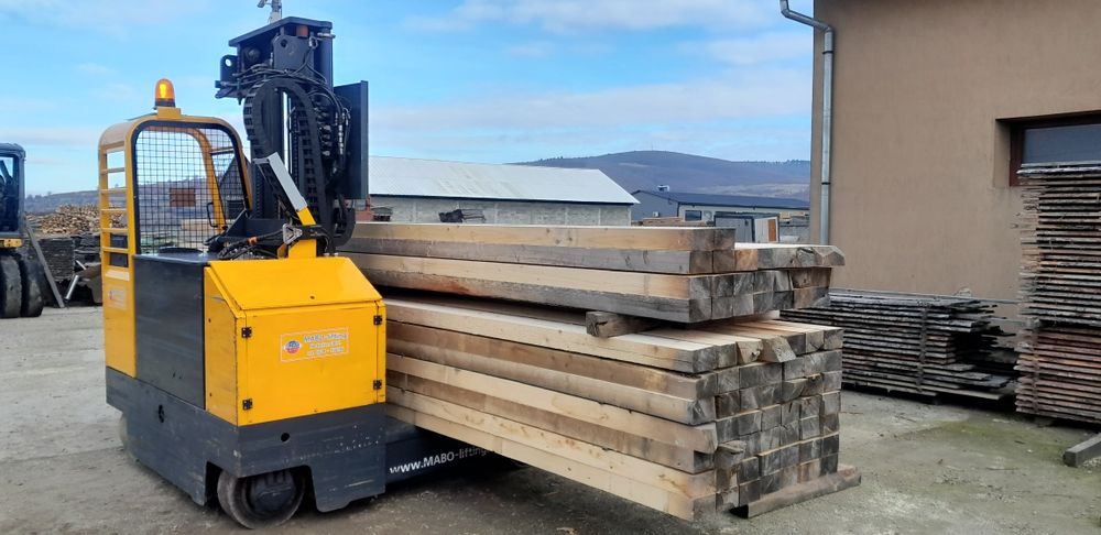 Vând Stivuitor electric 4 direcți Combi Lift