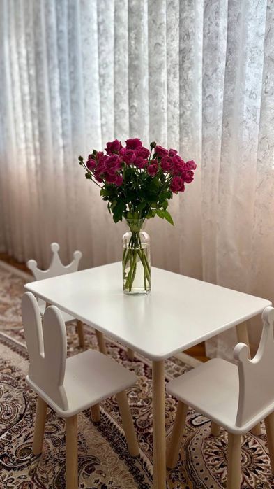 Детский столик и стульчик