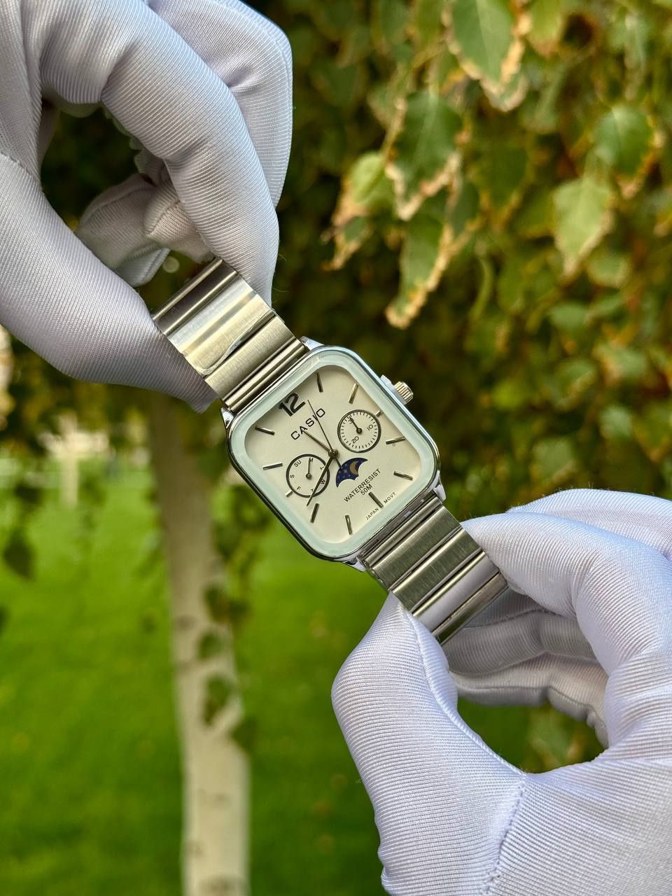 Casio MTP-M305d Sovg'a uchun ajoyib soat modeli
