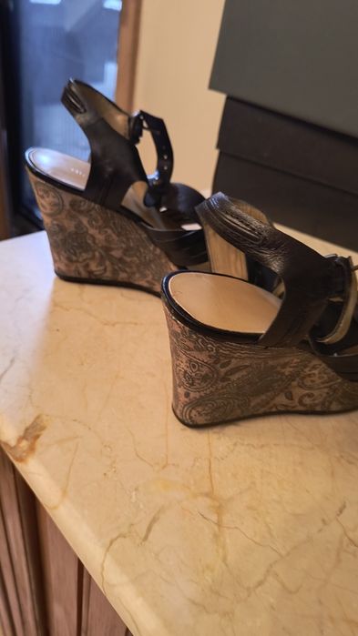 Sandale negre Nine West din piele naturala