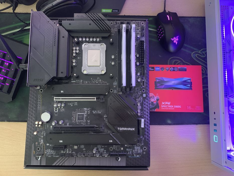 Msi B660 Tomahawk + Intel 13650HX (q1lr es) + xpg D60G 3600Mhz 2x16Gb