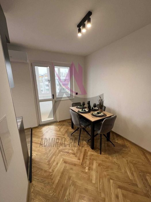 Просторен четиристаен -Левски