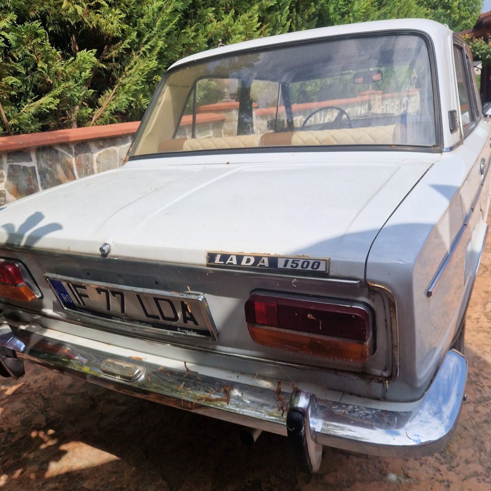 Lada 1500 autoturism