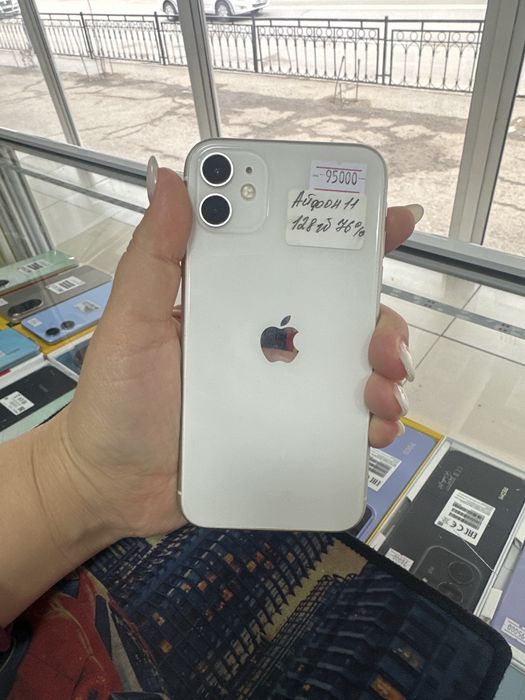 Айфон 11 128гб 76% АКГ