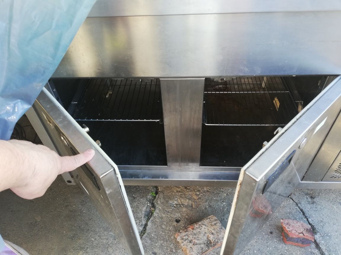 Masa rece pretabila linie autoservire și congelator profesional inox