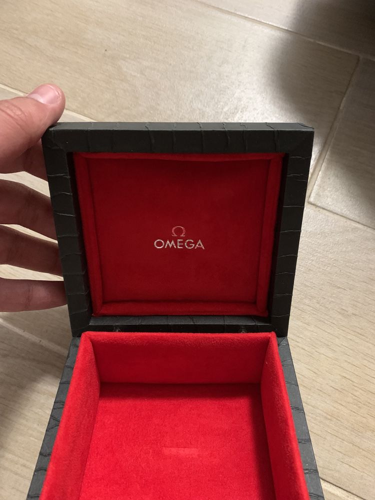 Cutie pentru ceas Omega