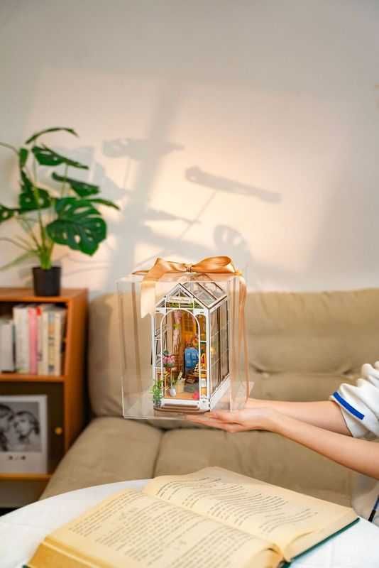 Кътче за книги: Garden house – DIY комплект за хоби и декорация, LED