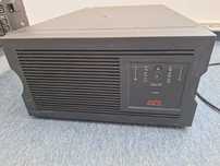 APC Smart-UPS 5000VA 230 V rack/tower SUA5000RMI5U