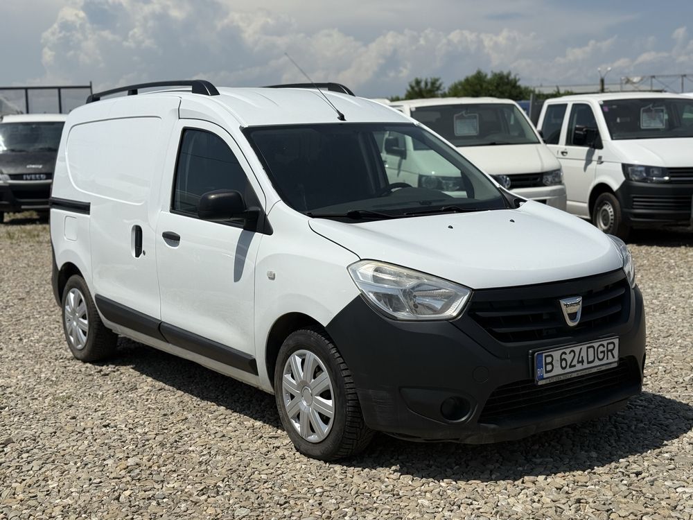 Dacia Dokker 2014 / DIESEL 1.5 / CARTE SERVICE - CLIMA