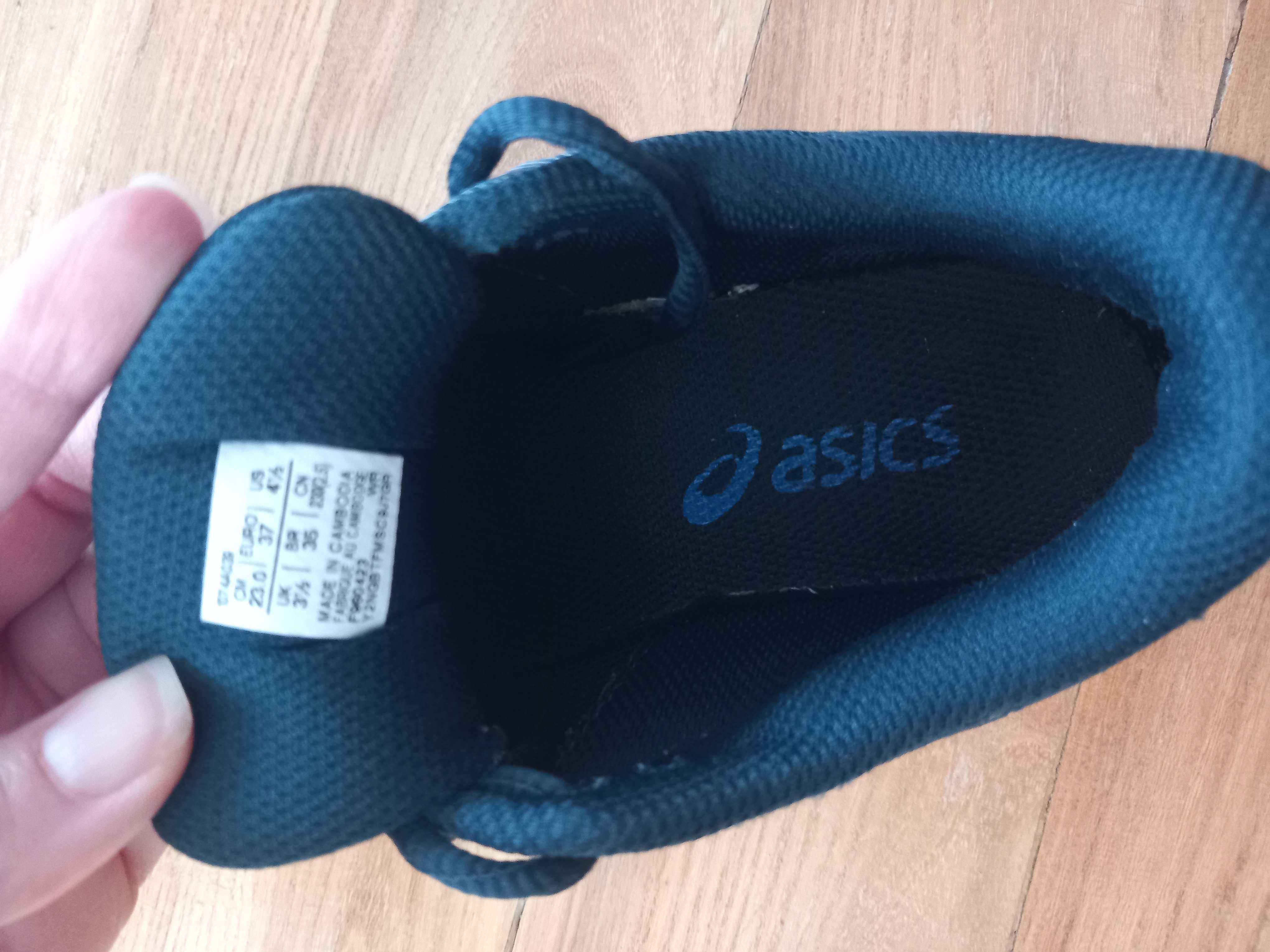 Оригинални маратонки Asics за волейбол 37 н.