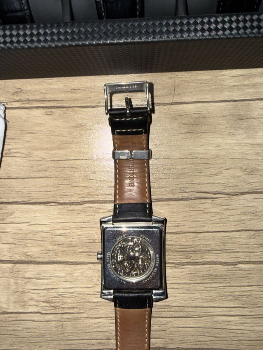 Часы Kenneth Cole KC1453