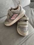 Маратонки Adidas