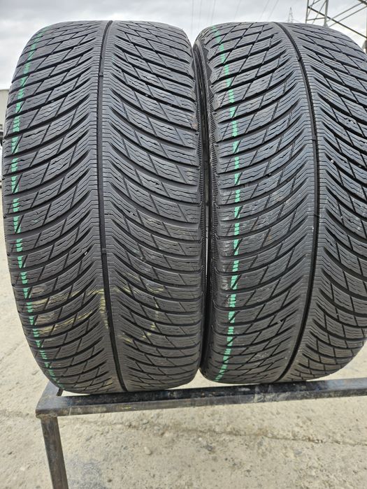 Vând  anvelope iarna 255/45/20 255/45r20 MICHELIN