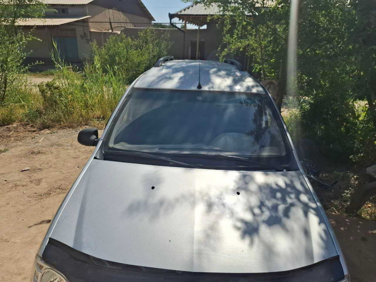 LADA LARGUS 1.6 Renoult