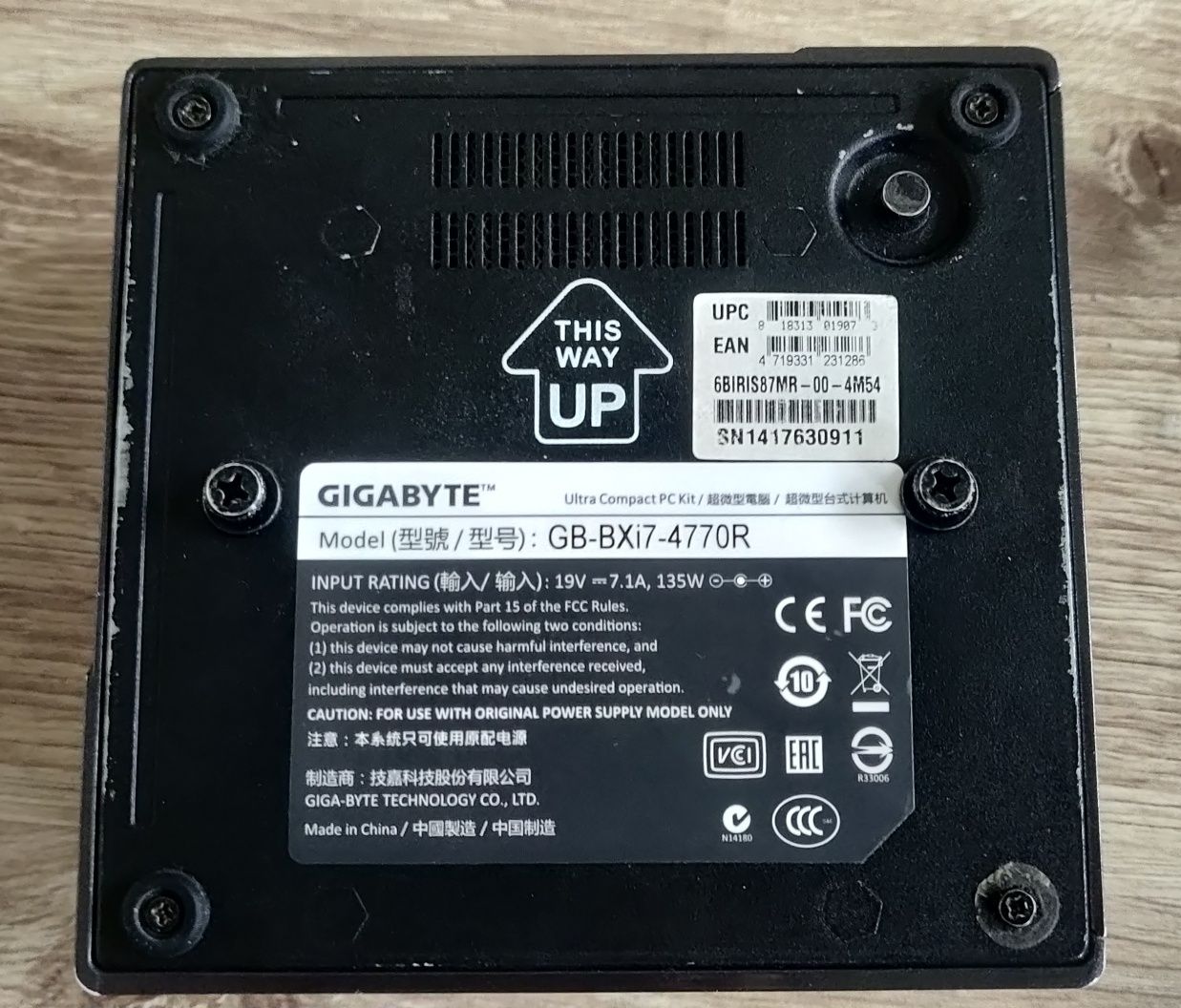 Компютър Gigabyte BRIX GB-BXi7-4770R i7-4770R за части