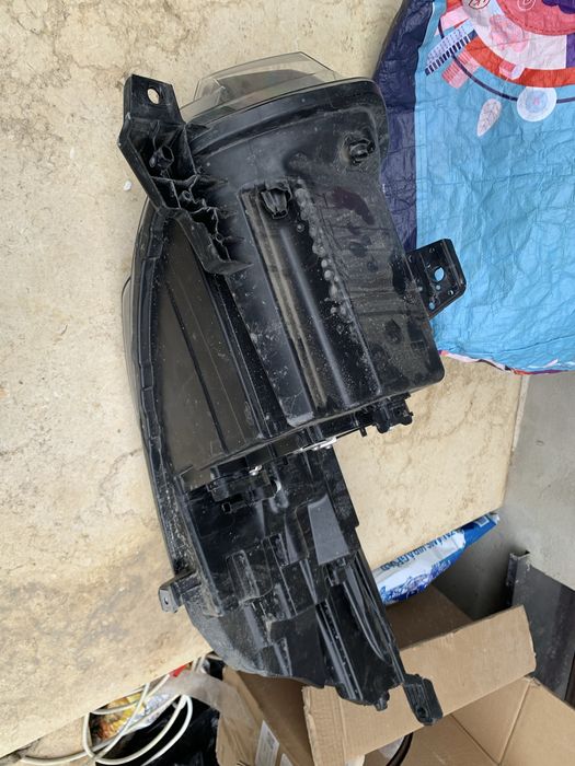 Far Renault Trafic 3 led  dreapta an 2022/2023/2023/2024/2025