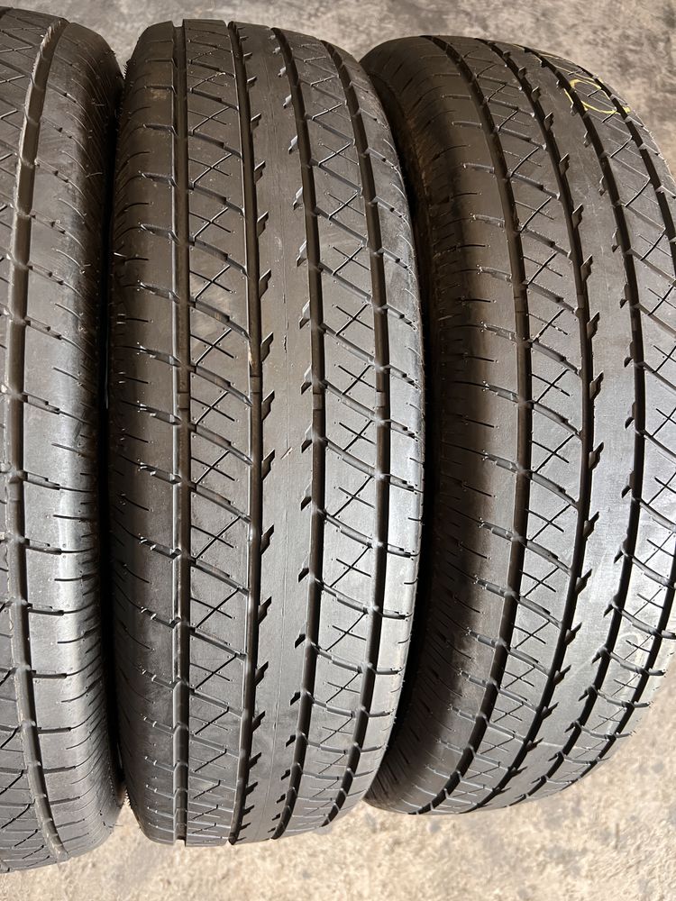 4 anvelope vara 225/75/15 , Rainier Gt , 6.4 mm