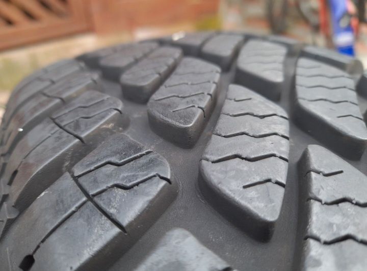 Set 2 Anvelope 195-65-15 M+S cu Jante pe R15 de Hyundai si Kia