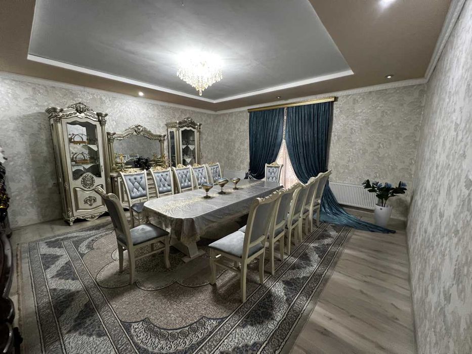 Farg'ona shahar kallinskiy massivda joylashgan xonadon