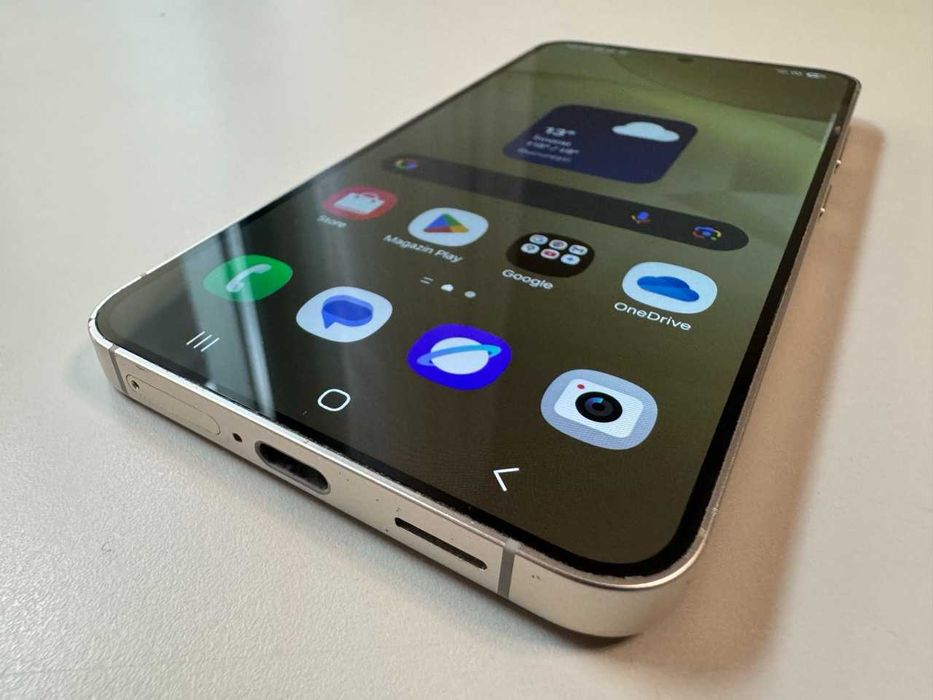 Samsung / Galaxy S24 128 Gb / Amber Yellow / 100% Acumulator