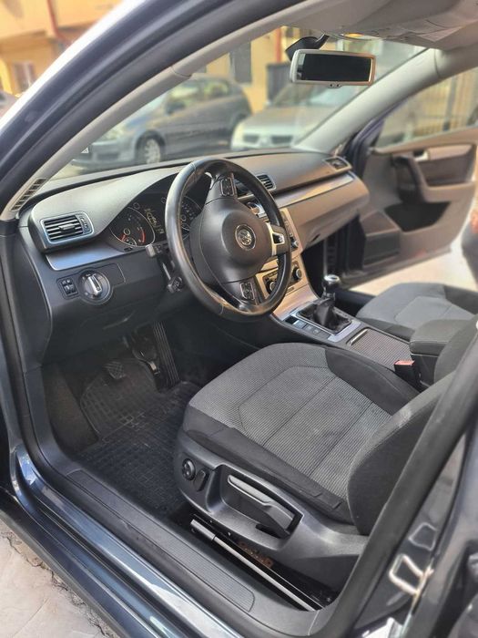 Volkswagen Passat B7 2.0 Alltrack TDI 140 CP 150K KM- 2011